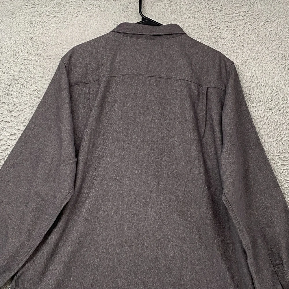 The North Face Shirt Mens Large Gray Midweight Long Sleeve Knit Everyday